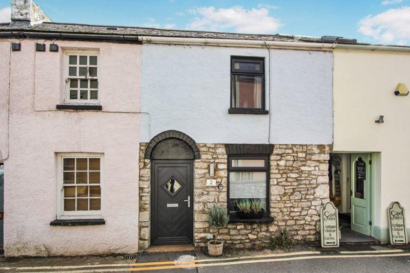 Beautiful Cottage In Cowbridge Esterno foto